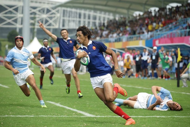 1408551651_140820 YOG Gold Medal for France credit AFP