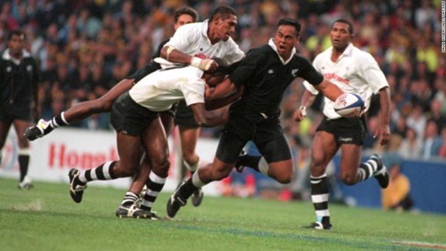 140130104357-jonah-lomu-sevens-1995-horizontal-large-gallery