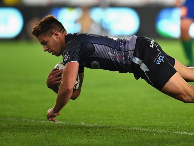 rugby-union-rhys-webb-ospreys_3200442