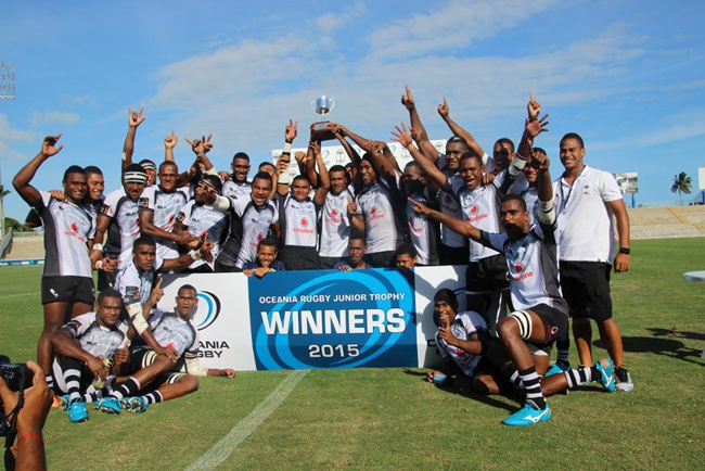 FIJI_TROPHY_CELEBRATE